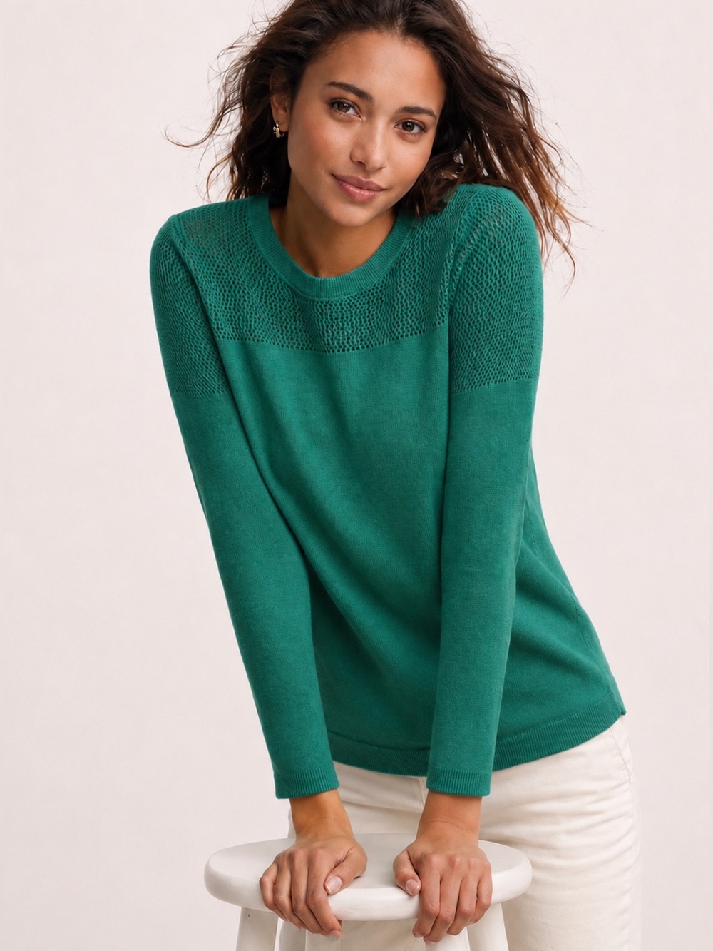 The Limited Kelly Green Textured Yoke Sweater Size S Lightweight Crewneck Knit